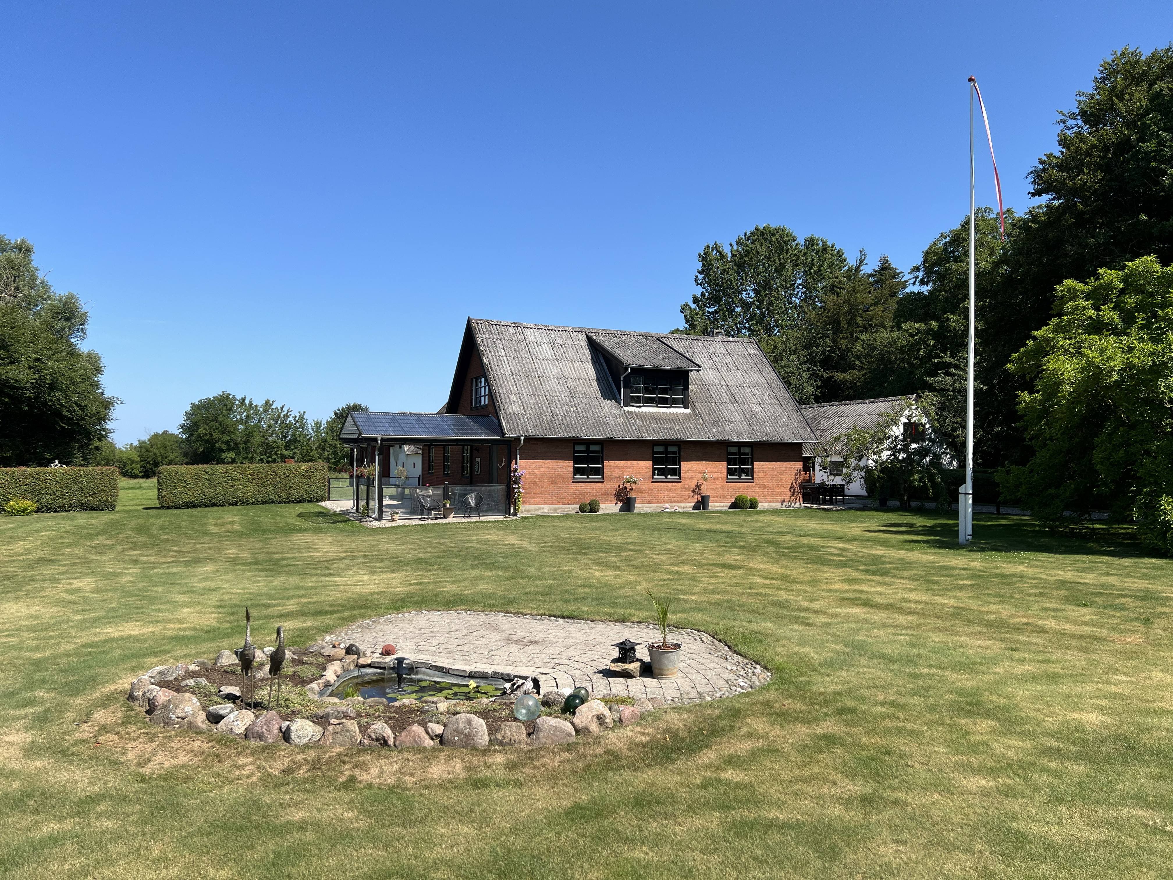 Birkelund forside